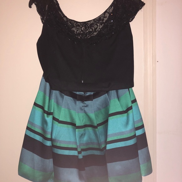 Hannah S Homecoming Dress - Picture 3 of 4